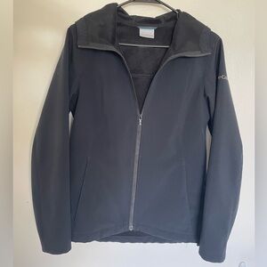 Columbia Softshell Hooded Jacket Small